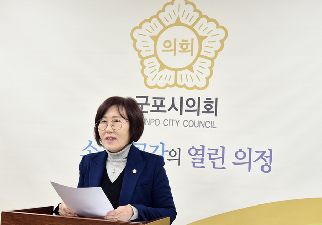 군포시 '임기 말' 해외출장 논란…"졸속 행정" vs "선거 전 흡집내기"(종합)