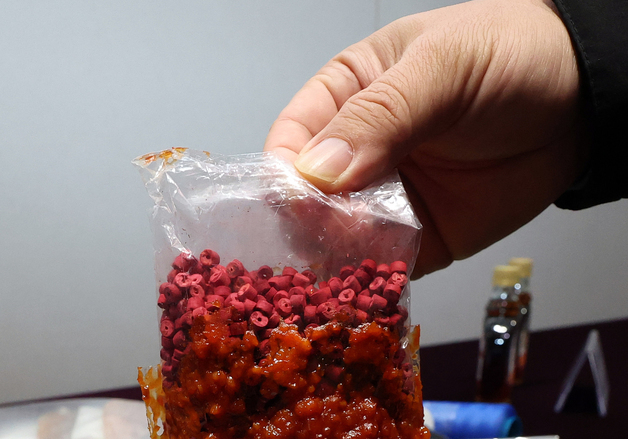 한층 교묘해진 마약 밀반입 수법