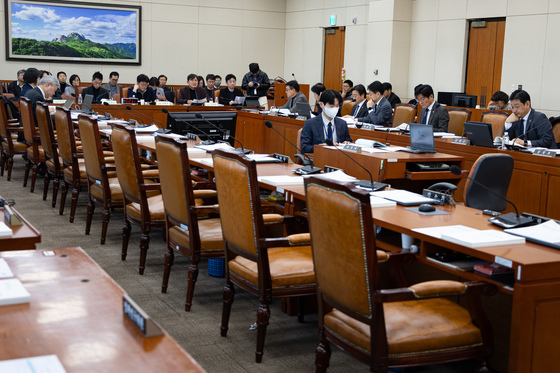기후노동위 입법공청회 '국민의힘 불참'