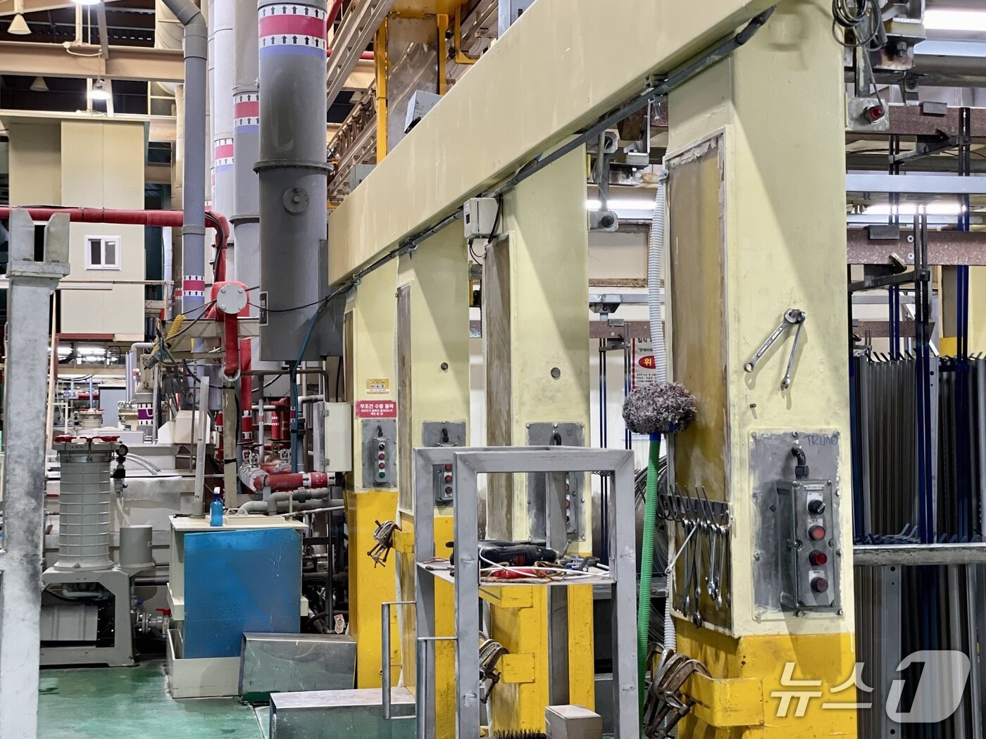 본문 이미지 - 경기도의 한 공장 내부 모습 ⓒ News1 이민주 기자