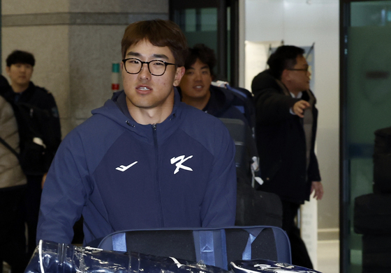 전지훈련 마치고 귀국하는 안현민