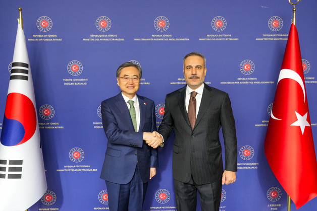 조현, 튀르키예 외교장관과 회담…"원전 협력 후속 문건 조속 체결"
