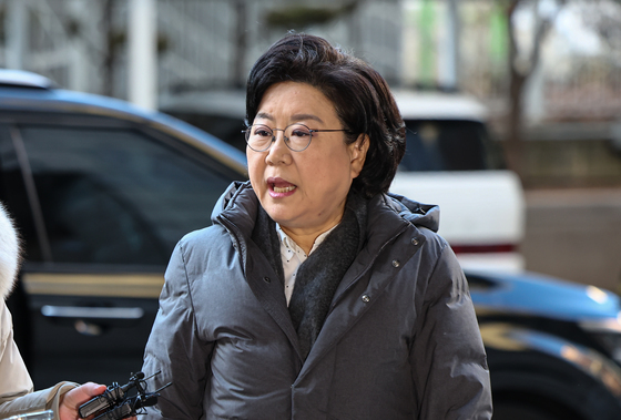 경찰, 이혜훈 '증여세 미납 의혹' 고발인 조사