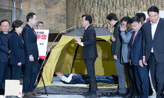 송언석 원내대표 '장동혁 대표 최고위 참석은 힘들다'