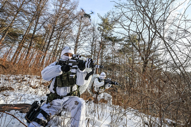 軍, 11사단 예하 중대급 '드론 유닛' 출범…소형 자폭 드론 등 보유