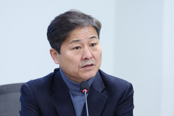 시내버스 준공영제 논의하는 김영배