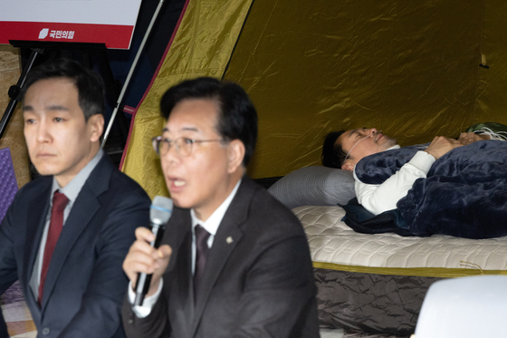 '단식 8일' 장동혁 "與, 쌍특검마저 거부하면 이미 심판 끝나"