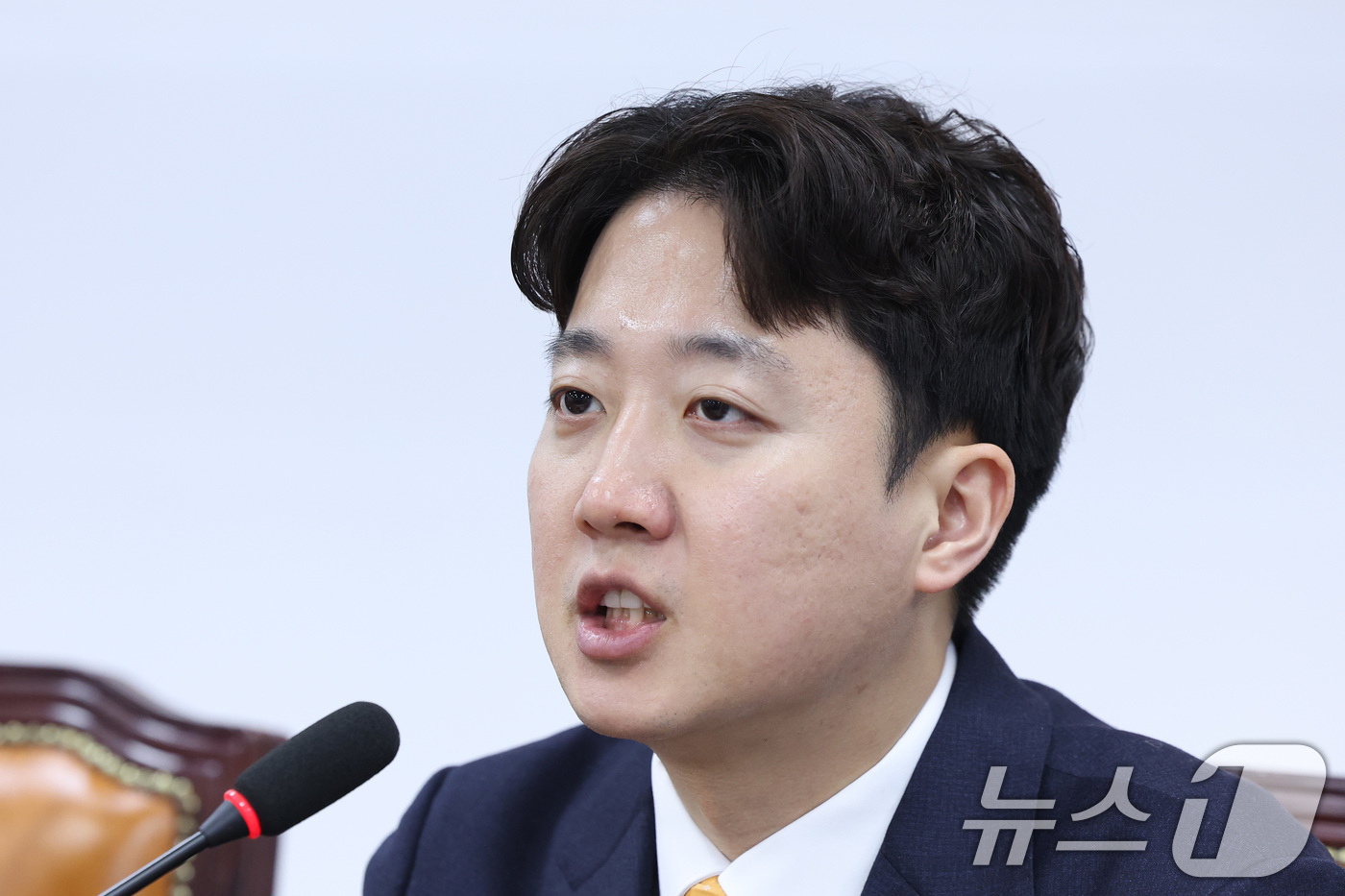 (서울=뉴스1) 신웅수 기자 = 이준석 개혁신당 대표가 22일 서울 여의도 국회에서 열린 최고위원회의에서 발언하고 있다. 2026.1.22/뉴스1