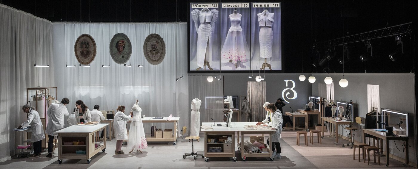 본문 이미지 - 연극 '라크리마' ⓒJean Louis Fernandez(성남문화재단 제공)