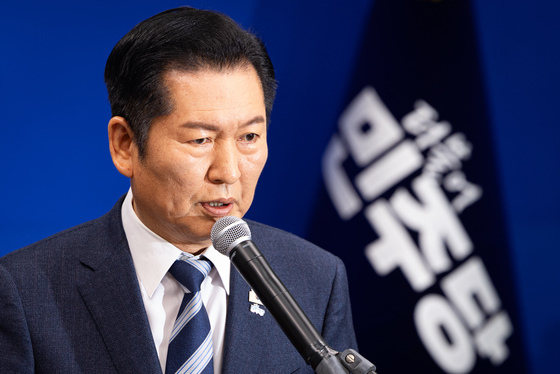 정청래, 혁신당에 전격 "합당" 제안…조국 "국민·당원 경청해 결정"(종합2보)