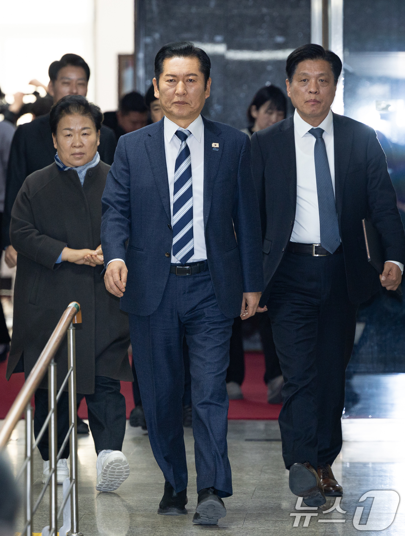 (서울=뉴스1) 유승관 기자 = 정청래 더불어민주당 대표가 22일 서울 여의도 국회에서 열린 비공개 정책의원총회에 참석하고 있다. 2026.1.22/뉴스1