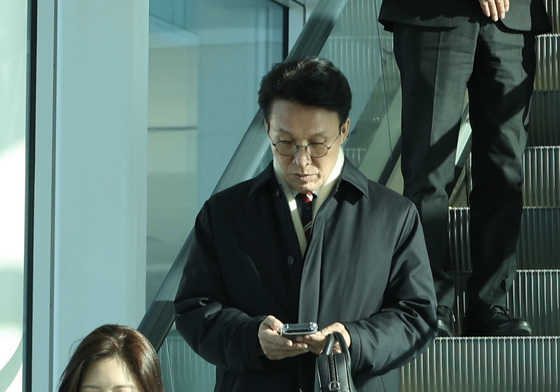 출국하는 김민석 국무총리