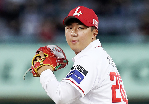 SSG 스프링캠프 딱 한 명뿐인 루키 김민준…사령탑 기대 듬뿍