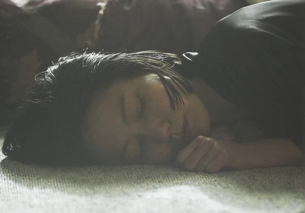 '프로젝트 Y' 김신록, 압도적 열연…속내 알 수 없는 서늘한 광기