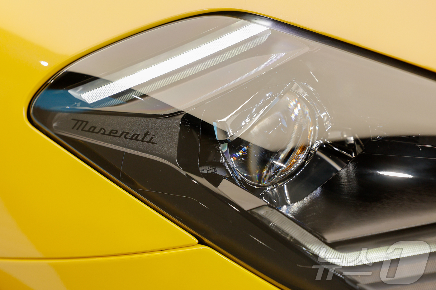 (성남=뉴스1) 안은나 기자 = 마세라티 코리아 고성능 슈퍼 스포츠카 ‘GT2 스트라달레(Stradale)’ 공식 출시 행사가 열린 22일 경기 성남시 분당구 마세라티 판교 전시장 …