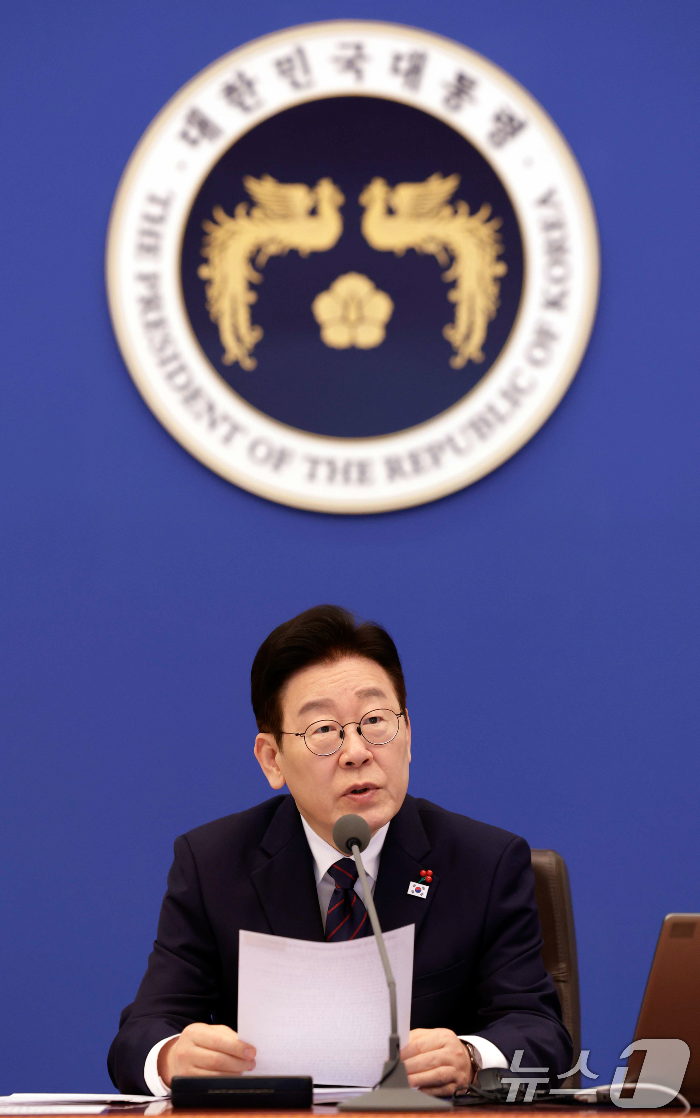 (서울=뉴스1) 허경 기자 = 이재명 대통령이 22일 청와대에서 열린 수석보좌관회의에서 발언하고 있다. (청와대통신사진기자단) 2026.1.22/뉴스1