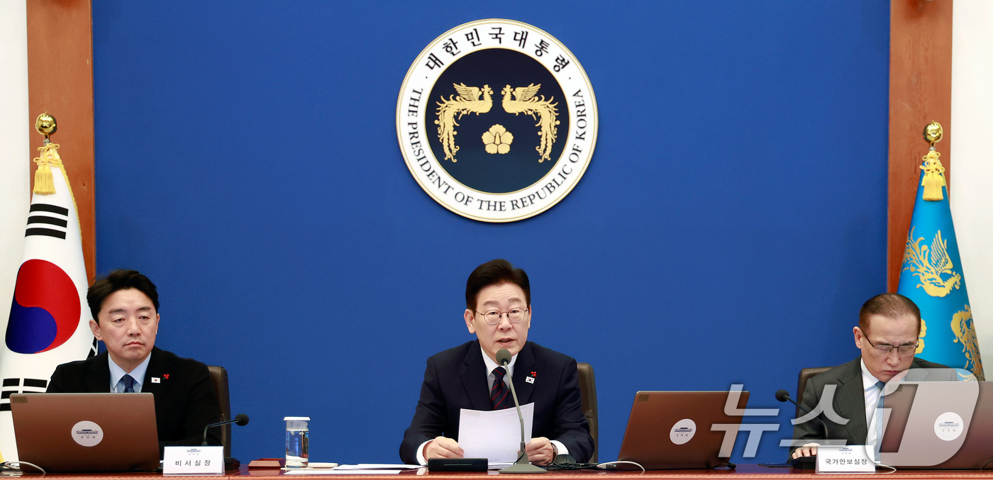 (서울=뉴스1) 허경 기자 = 이재명 대통령이 22일 청와대에서 열린 수석보좌관회의에서 발언하고 있다. (청와대통신사진기자단) 2026.1.22/뉴스1