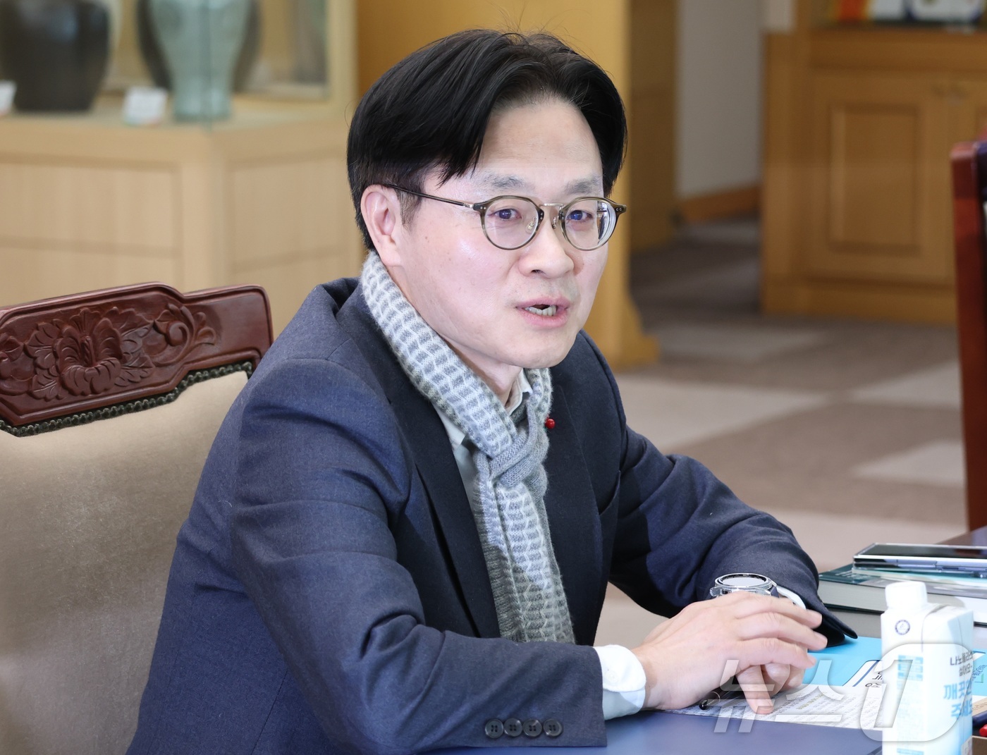 (전주=뉴스1) 유경석 기자 = 김정관 산업부 장관이 22일 전북 전주시 전북특별자치도청에서 열린 5극3특 성장엔진 현장 간담회에서 인사말을 하고 있다. 2026.1.22/뉴스1