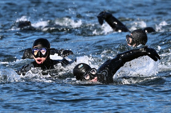 혹한기 내한훈련하는 SSU