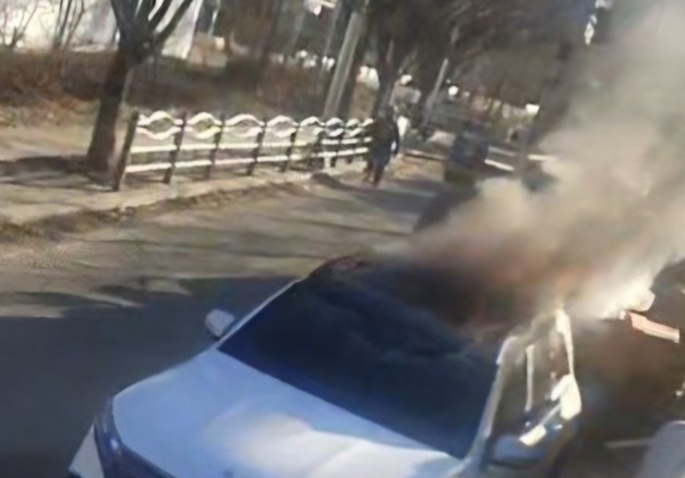 오산 지하차도 인근 달리던 전기차서 화재…20여분 만에 진화