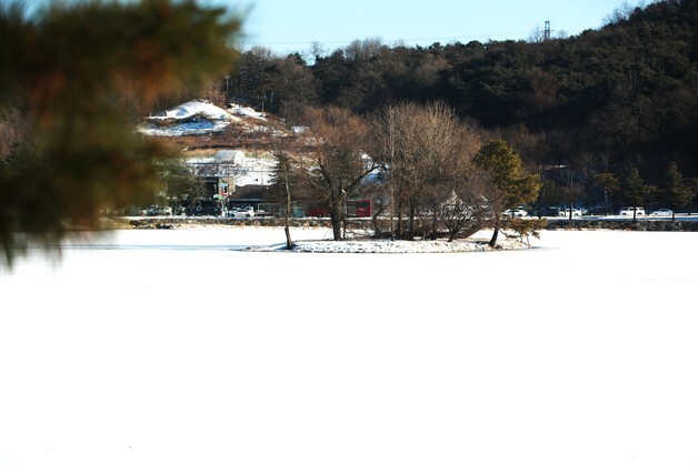 [오늘의 날씨] 충북·세종(23일, 금)…아침 최저 –15도 강추위