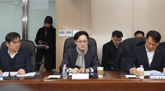 김정관 장관, 재생에너지 소부장 기업 간담회 주재