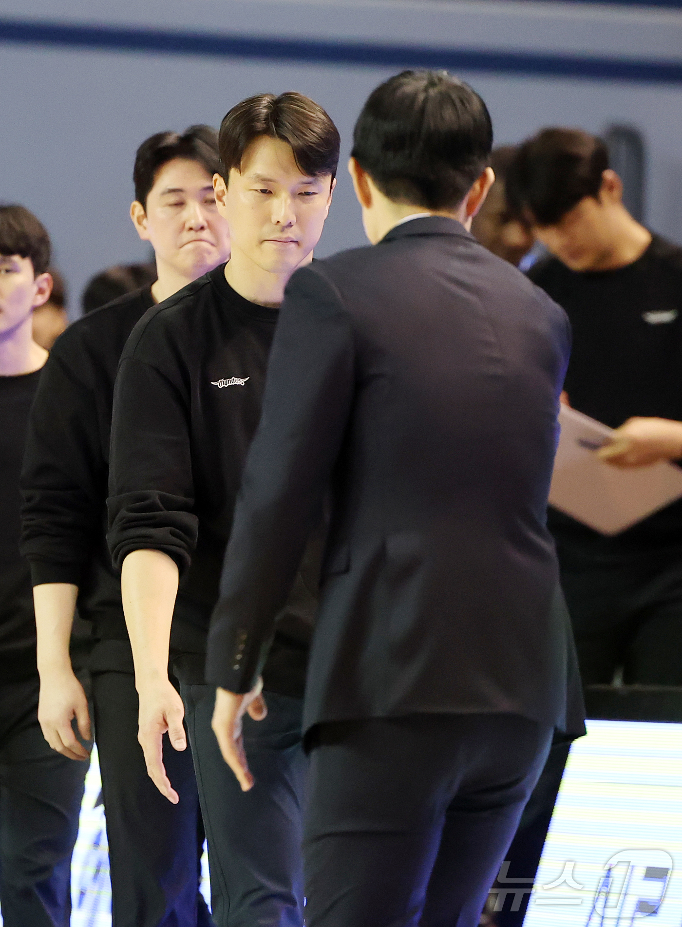 (서울=뉴스1) 김진환 기자 = 22일 오후 서울 송파구 잠실 잠실실내체육관에서 열린 2025-2026 LG전자 프로농구 정규리그 서울 삼성 썬더스와 대구 한국가스공사의 경기, 9 …