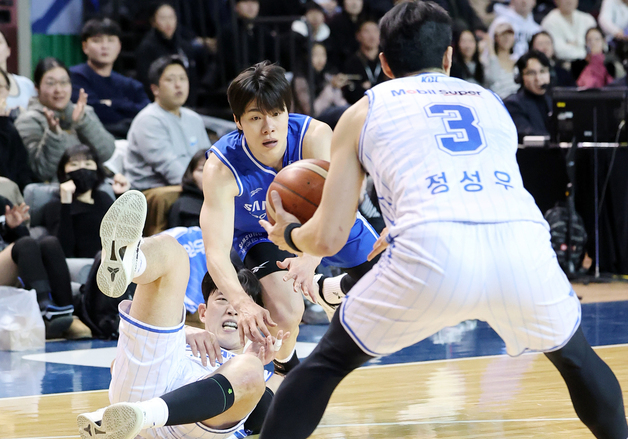 신승민, 스틸 성공