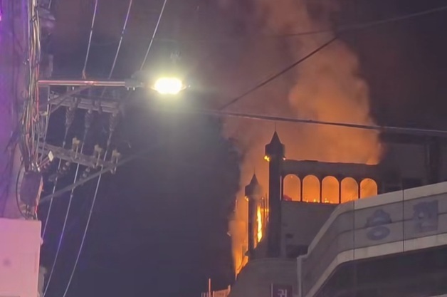 인천 계산동 상가 건물 옥상서 불…약 2시간 만에 초진(종합)