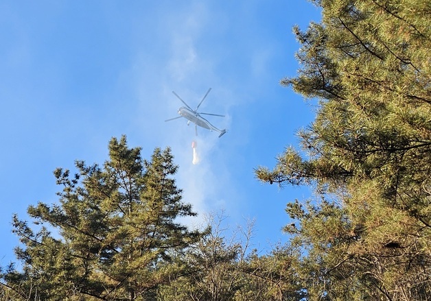 진주 집현면 산불 새벽 재발화…"헬기 투입해 잔불 정리"