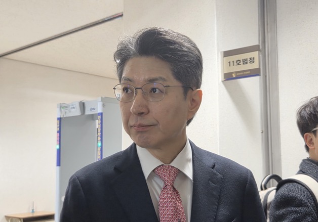 '홍준표 지지 게시 글' 정장수 선거법 위반 '유죄'…벌금 90만원(종합)