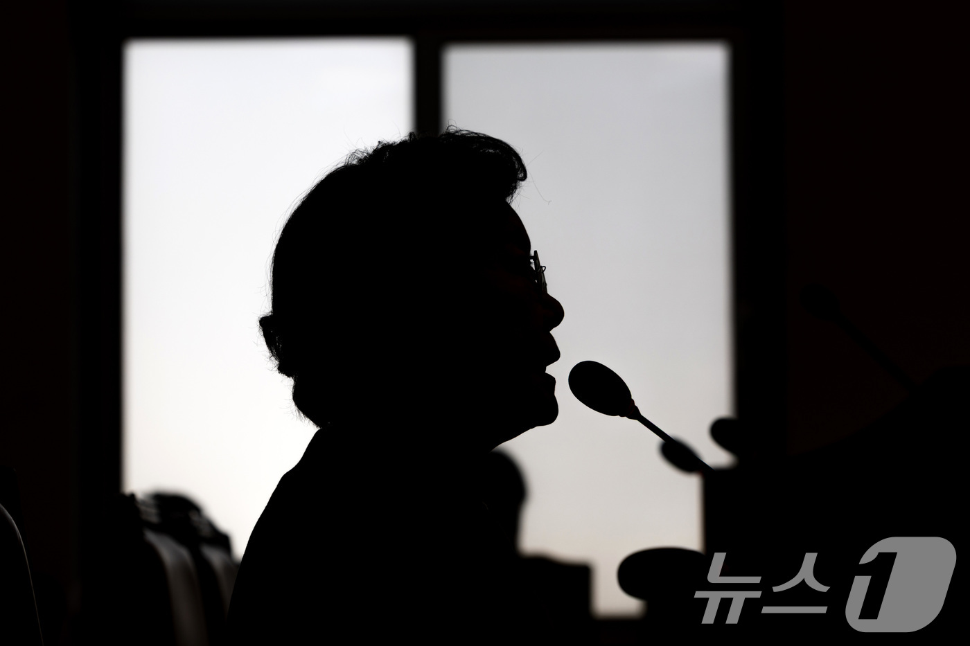 (서울=뉴스1) 이승배 기자 = 이혜훈 기획예산처 장관 후보자가 23일 서울 여의도 국회에서 열린 제431회국회(임시회) 재정경제기획위원회 인사청문회에 출석해 의원 질의에 답변하고 …