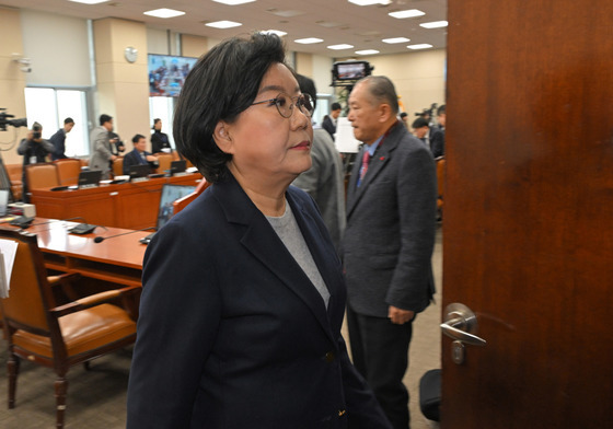 오전 청문회 마친 이혜훈 후보자