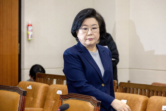 청문회 출석하는 이혜훈 후보자