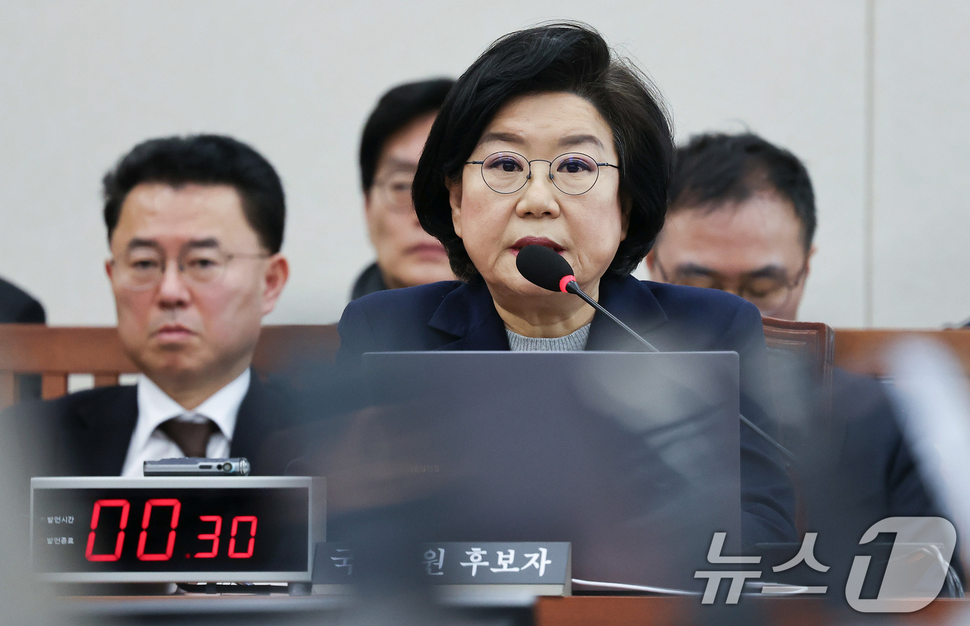 (서울=뉴스1) 국회사진기자단 = 이혜훈 기획예산처 장관 후보자가 23일 서울 여의도 국회에서 열린 인사청문회에 출석해 의원 질의에 답하고 있다. 2026.1.23/뉴스1