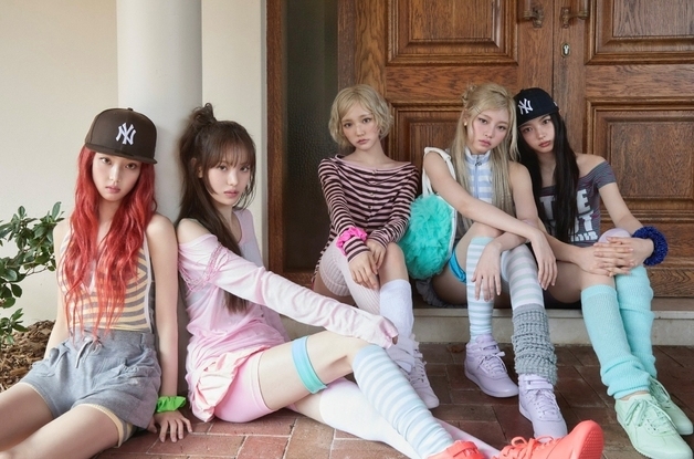 키키, Y2K 감성 중무장…하이틴 무드 재해석한 '404'