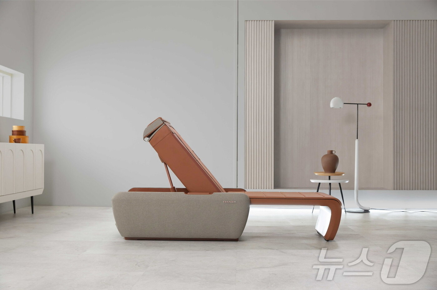 본문 이미지 - 세라젬 척추 관리 의료기기 '마스터 V9' (세라젬 제공)