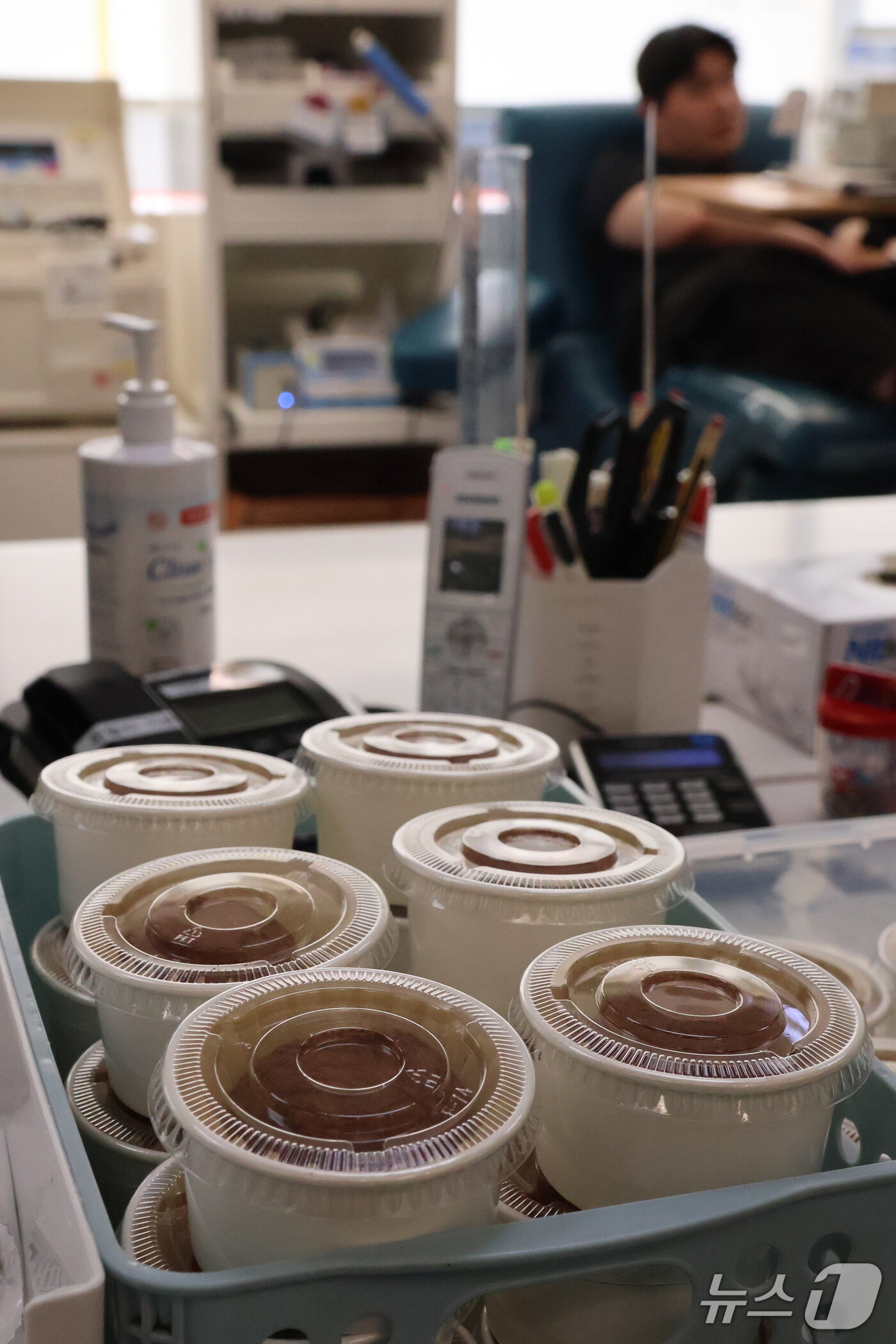 본문 이미지 - 23일 서울 종로구 헌혈의 집 광화문센터에 준비된 두바이 쫀득 쿠키.2026.1.23/뉴스1 ⓒ News1 권준언 기자