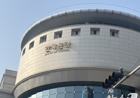 "부산 지역 소비자들, 연초 경기회복 기대"