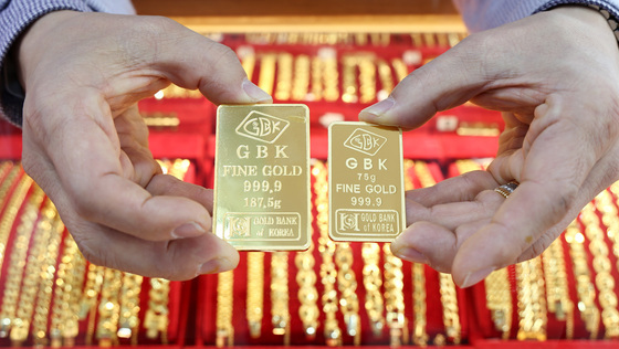 금값 5000달러의 '비극'…WSJ사설 "글로벌 정치 지도자 '불신임'"