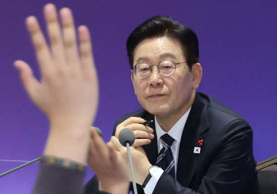 李대통령 "선거 때 행정통합 현실적…가능하면 이번에"(종합)