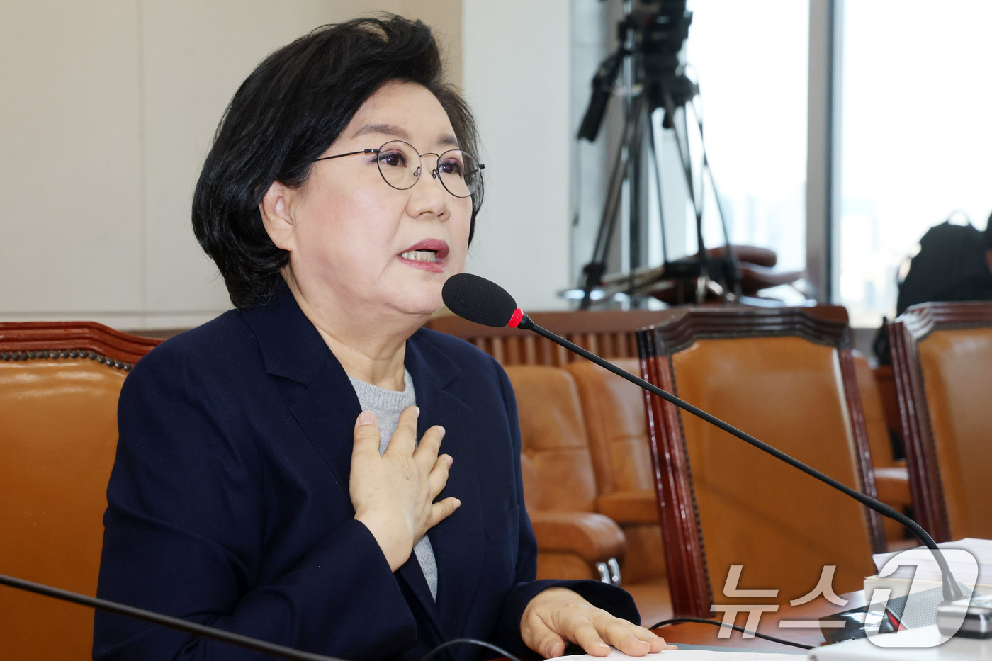 (서울=뉴스1) 국회사진기자단 = 이혜훈 기획예산처 장관 후보자가 23일 서울 여의도 국회에서 열린 제431회국회(임시회) 재정경제기획위원회 인사청문회에 출석해 의원 질의에 답변하 …