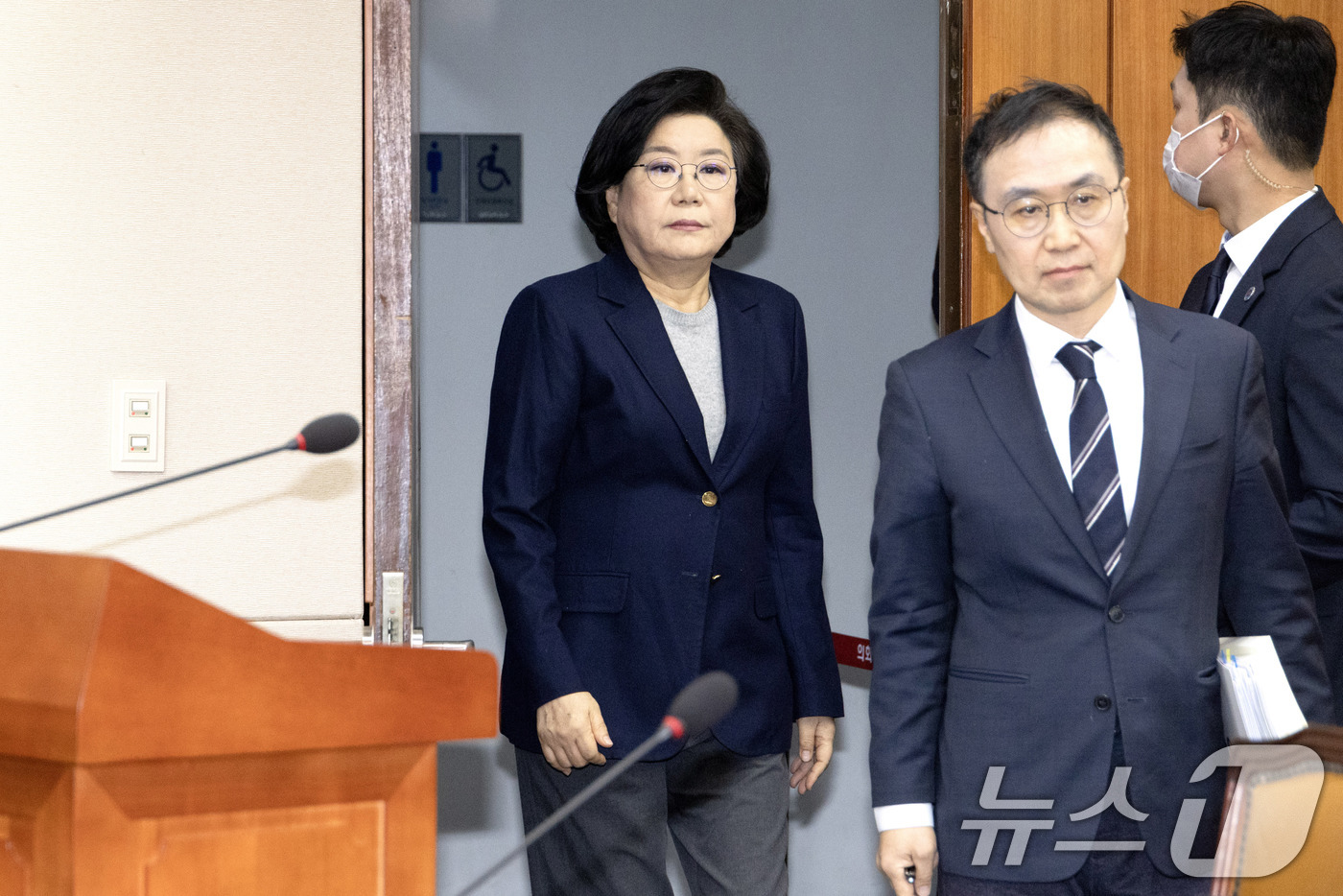 (서울=뉴스1) 국회사진기자단 = 이혜훈 기획예산처 장관 후보자가 23일 서울 여의도 국회에서 열린 제431회국회(임시회) 재정경제기획위원회 인사청문회에 출석하고 있다. 2026. …