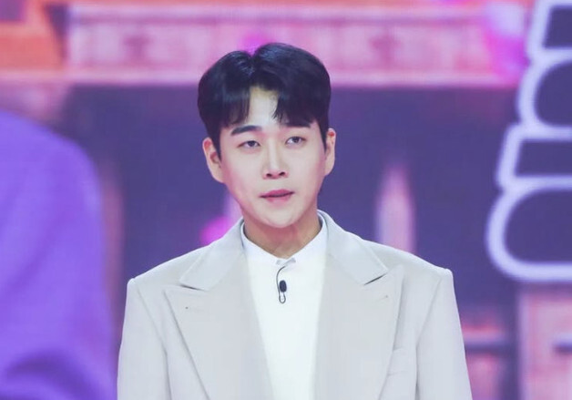 '학폭 논란' 황영웅, 강진청자축제 출연 결국 불발? "확정 아닌 재검토"