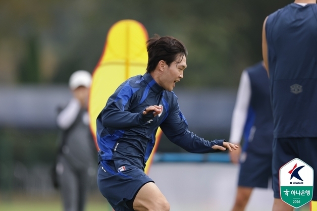 수원 이정효 감독, '페르소나' 정호연와 재회…미네소타서 임대 이적