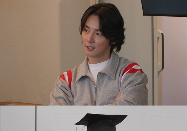 "내가 네 엄마라 미안" 윤시윤 母, 44년만에 중학교 졸업