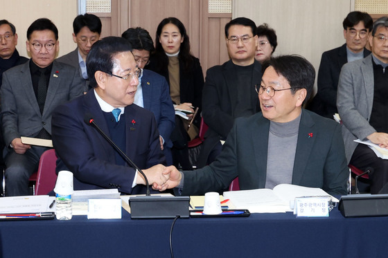 광주전남 행정통합 지자체 명칭 '광주전남특별시'로 1차 합의…27일 확정