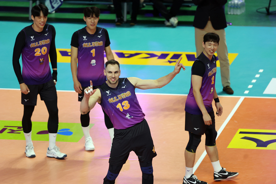 비예나 '댄스타임'