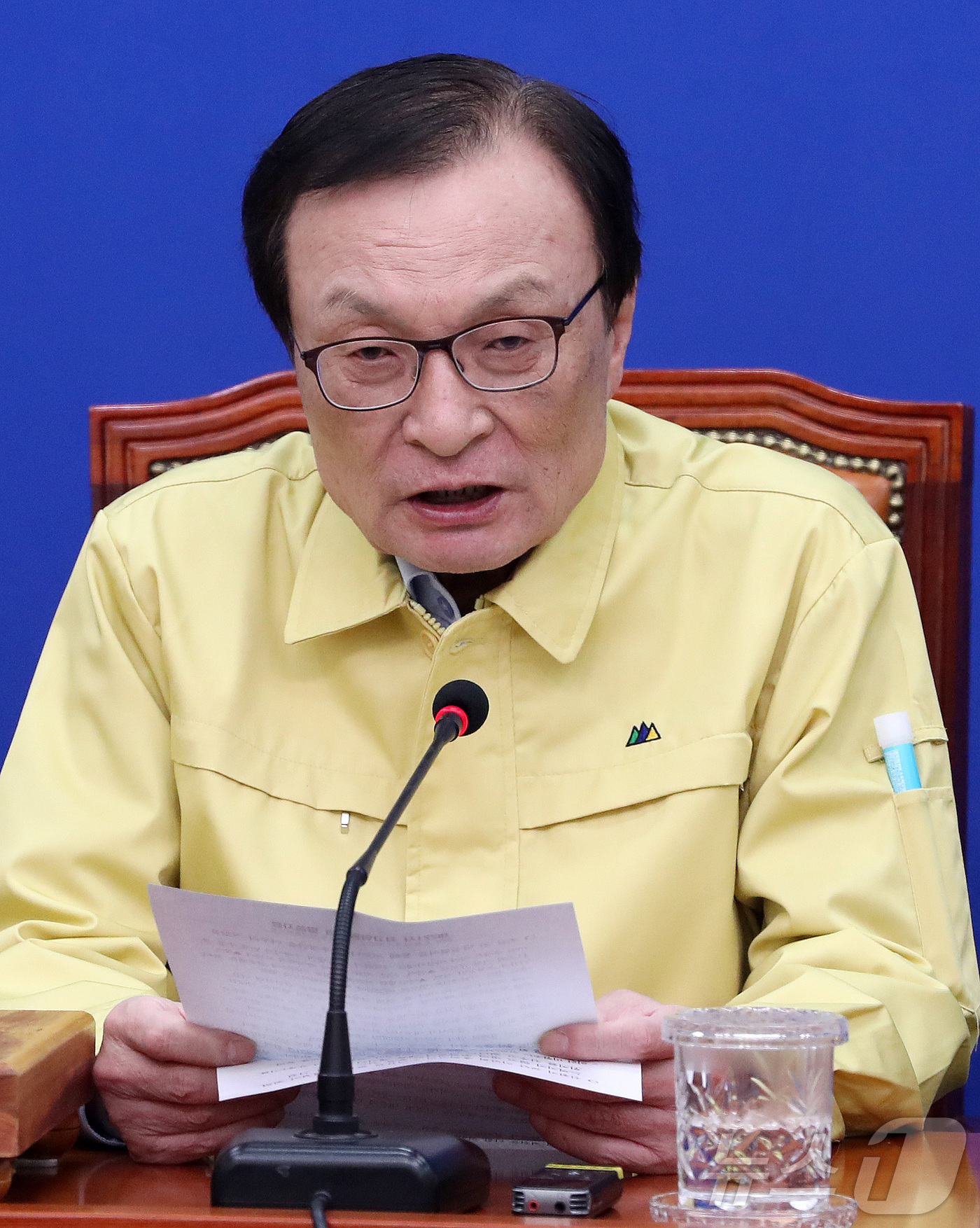 (서울=뉴스1) = 베트남 출장 중 심근경색으로 위중한 상태에 빠졌던 이해찬 민주평화통일자문회의 수석부의장이 25일 베트남 호찌민에서 향년 73세를 일기로 별세했다. 사진은 지난 …