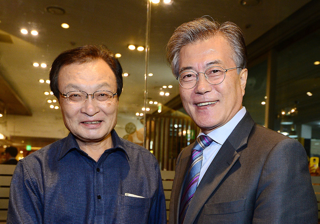 문재인 전 대통령 "이해찬, 오랜 동지이자 국정 동반자였다"